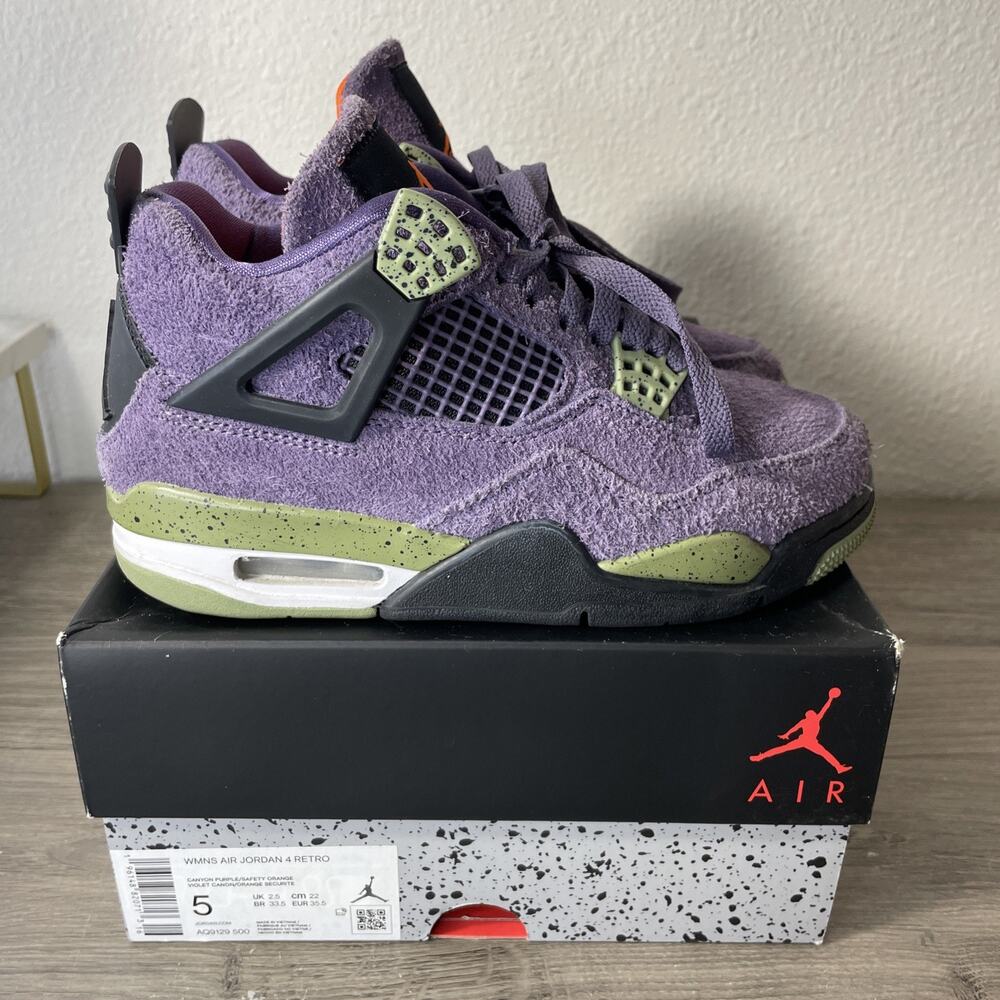 Size 5 - Jordan 4 Retro Mid Canyon Purple W